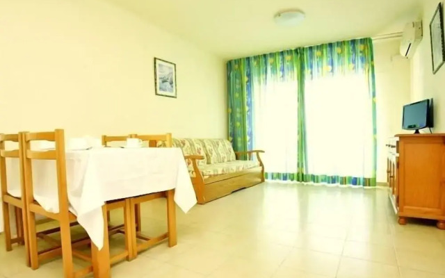 Apartamentos Pins Marina 46