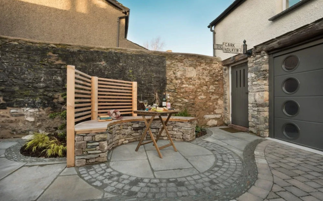 Wharton House Mews Retreat for two