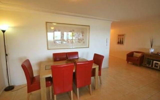 Florentine Unit 2, 11 Columbia Close