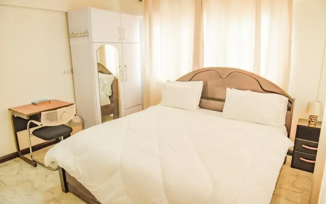 1 Bed Apartment Sleeps 2 -free Parking - Tv & Wifi