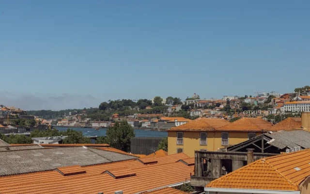 Douro Panoramic Views by Vacationy