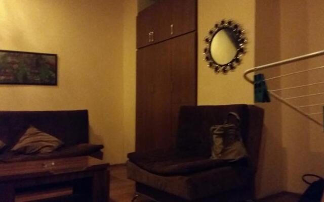 Naili Flat