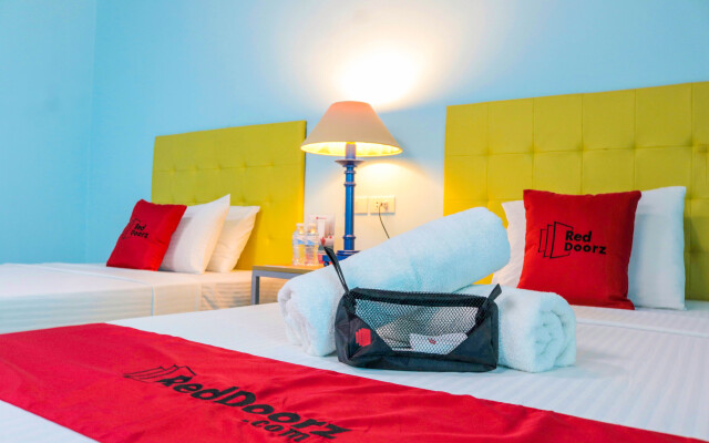 RedDoorz Plus near UV Mandaue Cebu
