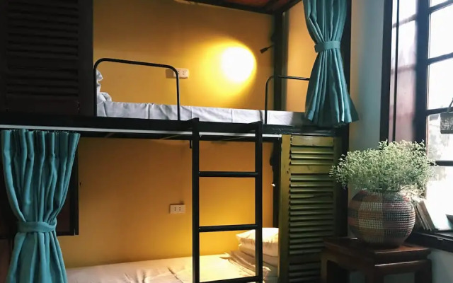 Halley Hostel