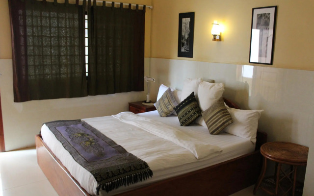 Seven Candles Guesthouse