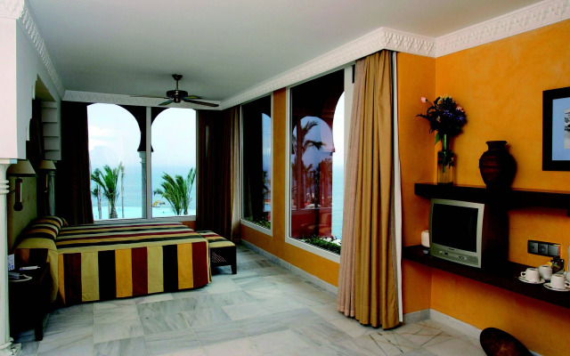 Playacalida Hotel