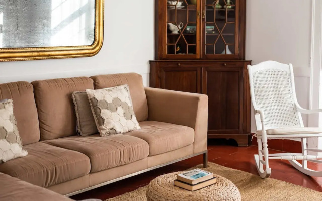 Central Ericeira Apartment With Lift