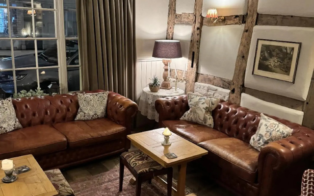 White Lion Hotel