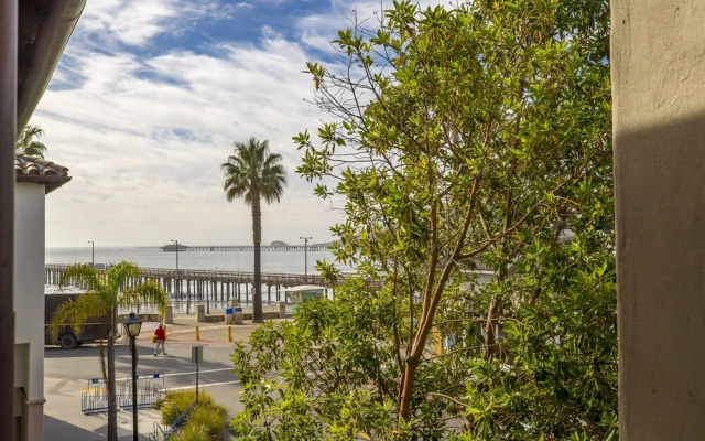 28 San Miguel 1 Bedroom Condo by Redawning