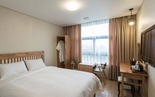 Hotel Elin