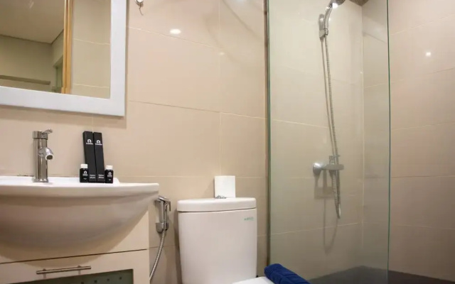 Comfort 2Br Loft Apartment At Maqna Residence