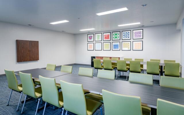 Holiday Inn Express Hotel & Suites ELKINS by IHG