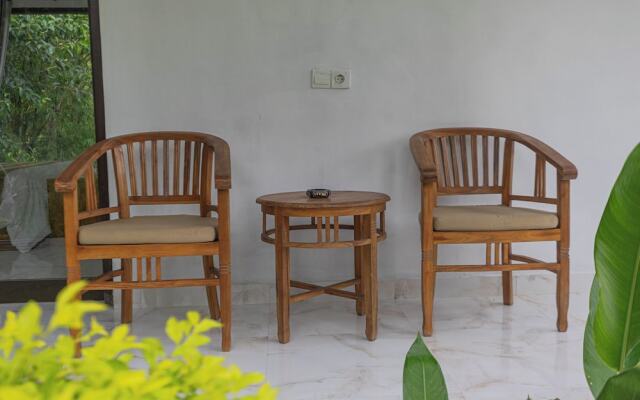 Radjes Bungalow Nusa Penida