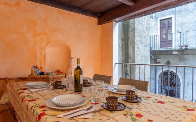 Beautiful Apartment in Orta San Giulio With Wifi and 1 Bedrooms