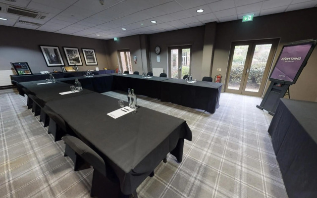 Village Hotel Swindon