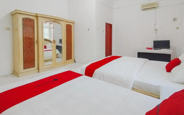 OYO 2301 Hocky Guest House