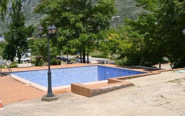 Apart Hotel Amicus