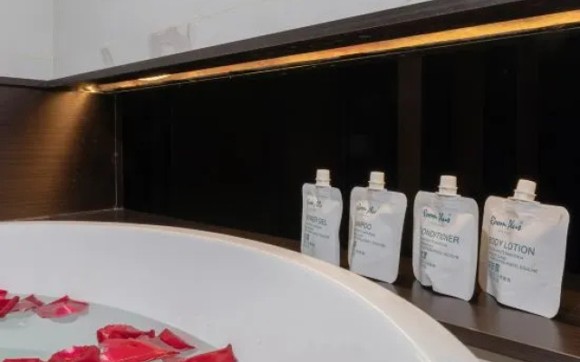Xiyue Hotel (Guang'an South Railway Station) – Bathroom – Guang'an