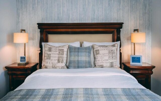 Blue Haven Hotel