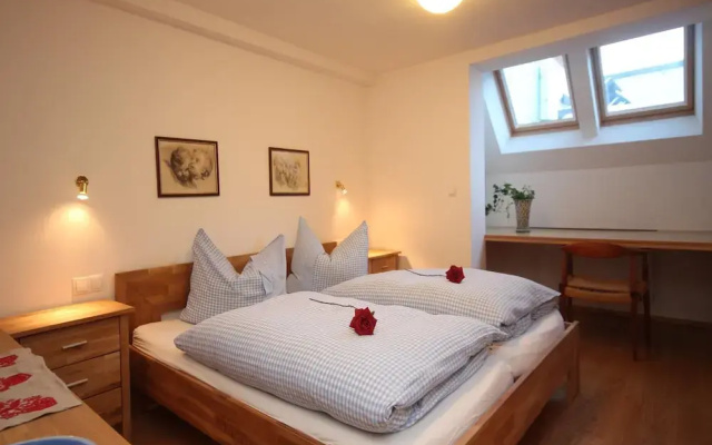 Spacious Apartment in Kitzbuhel near Ski Lift