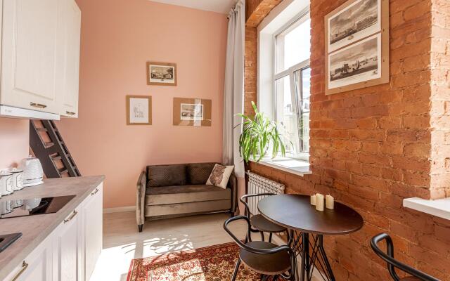 Апартаменты на Воскресенской набережной 20