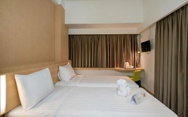 Whiz Prime Hotel Hasanuddin Makassar