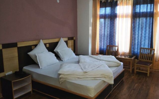 Hotel Kasdar