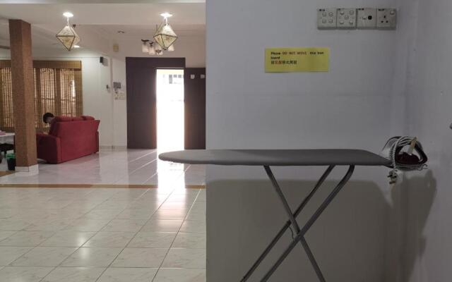 Shangrila House @ 香格里拉民宿