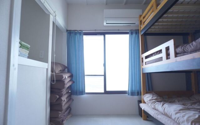 Guest House Ioly Osaka - Hostel
