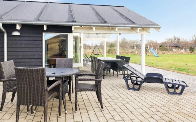8 Person Holiday Home in Albaek