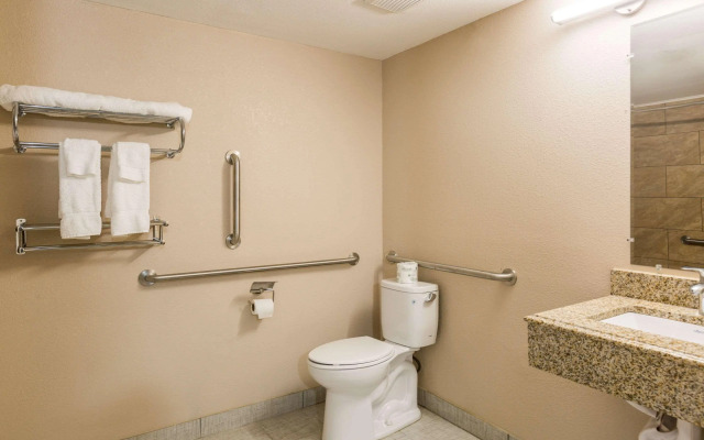 Pocono Inn & Banquet