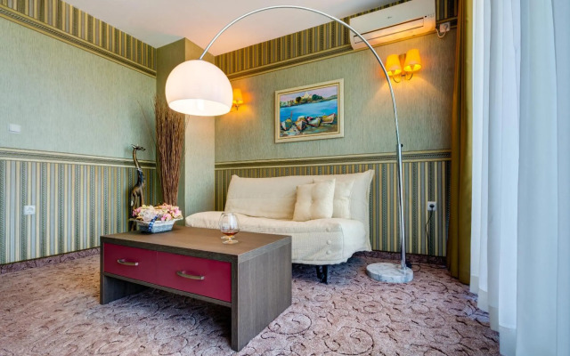 Kalithea Family Hotel