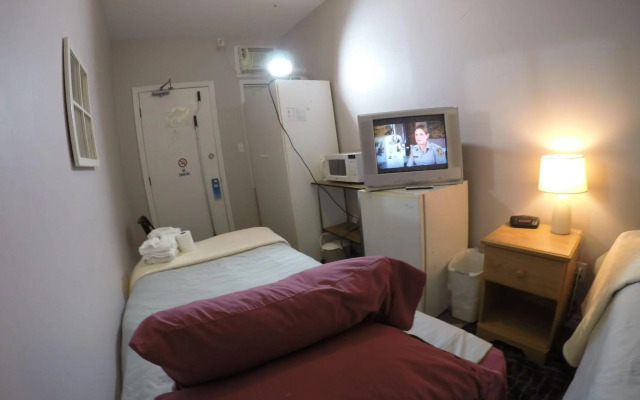 St Lawrence Residences And Suites