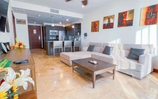 Seaview Oasis 1-BRSuite in Croc's casino
