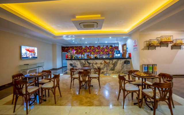 Azka Hotel