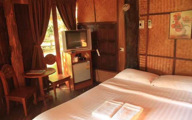 Pai Treehouse Resort