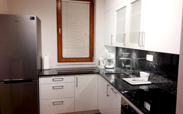 Modern & quiet in Royal Wilanów with Netflix