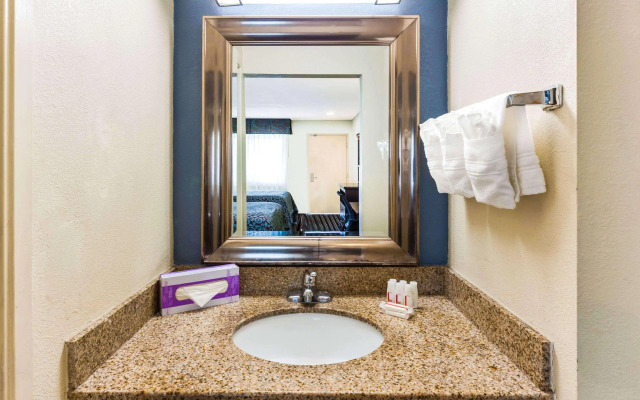 SureStay Hotel by Best Western Chula Vista San Diego Bay