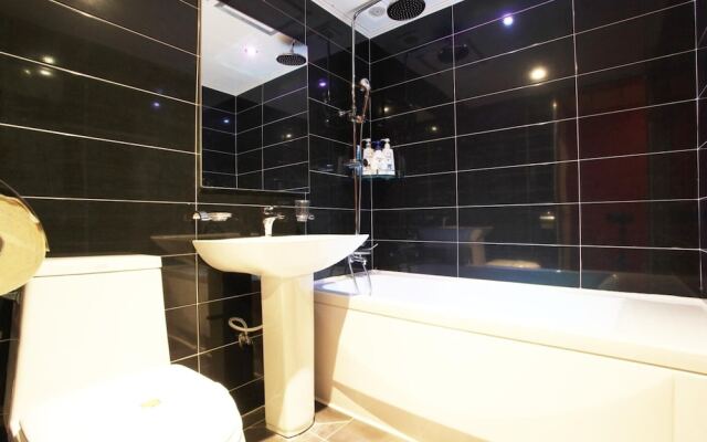 IMT 1 Hotel Wolgot