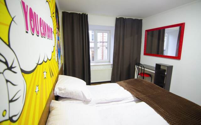 Pop Art Hostel Rynok Square