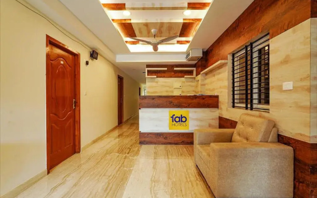 FabHotel Shakthi Suites