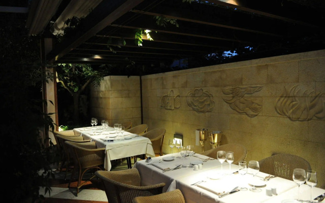 Hotel & Restaurant Milan