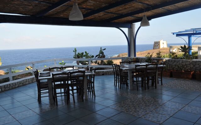 Hotel Ustica Punta Spalmatore H.U.P.S.