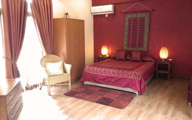 Villa 49