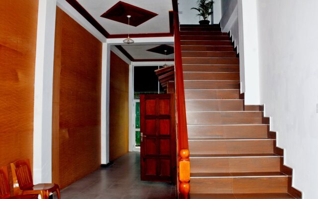 Cristal Holiday Inn