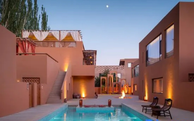 Dunhuang·Boman Oasis Resort – Pool – Jiuquan