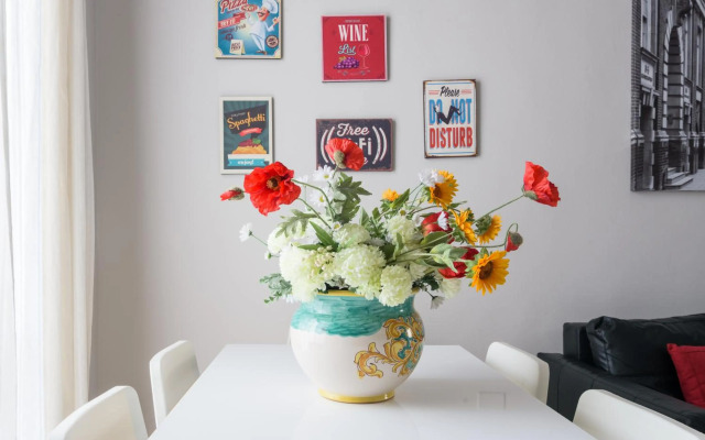 Chiarilù near the center Politecnico Fair and City Life