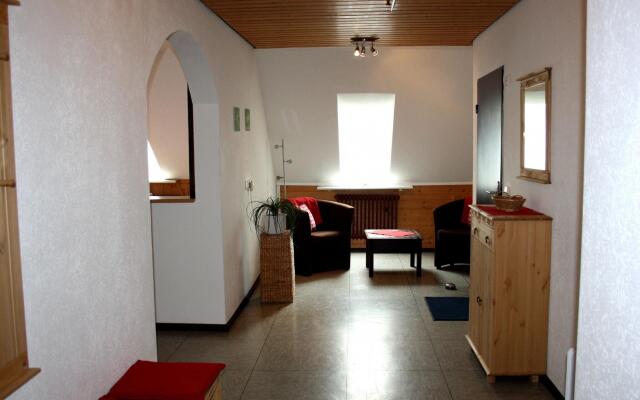 Spacious Apartment in Wehrhalden near Cross Country Skiing