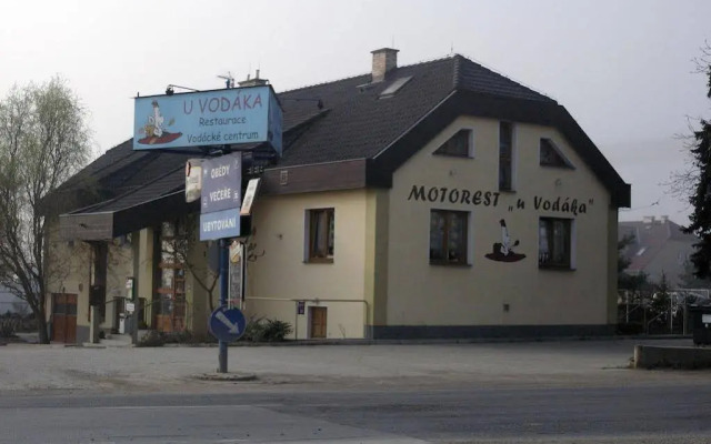 Motorest U Vodáka