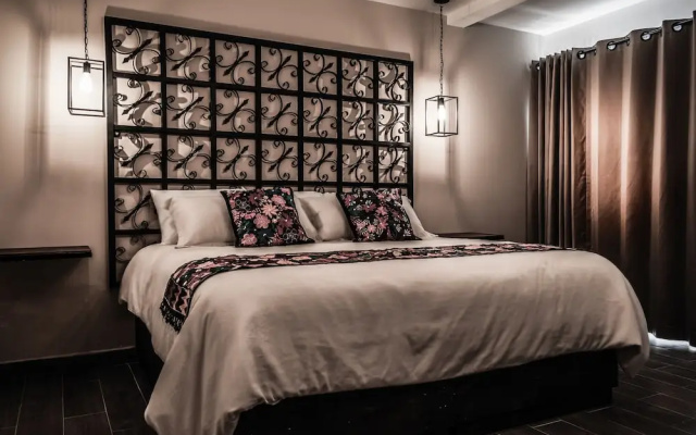 Maria De Nadie Hotel Boutique